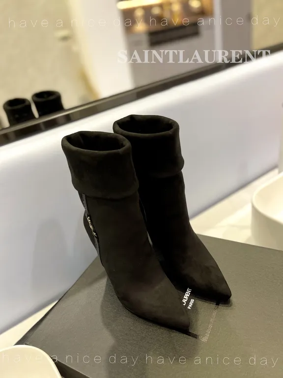 Saint Laurent Shoe 